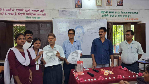 प्रेमचंद जयंती पर सूर्यगढ़ा में साहित्यिक चेतना का उत्सव, छात्राओं ने उत्साहपूर्वक भाग लिया